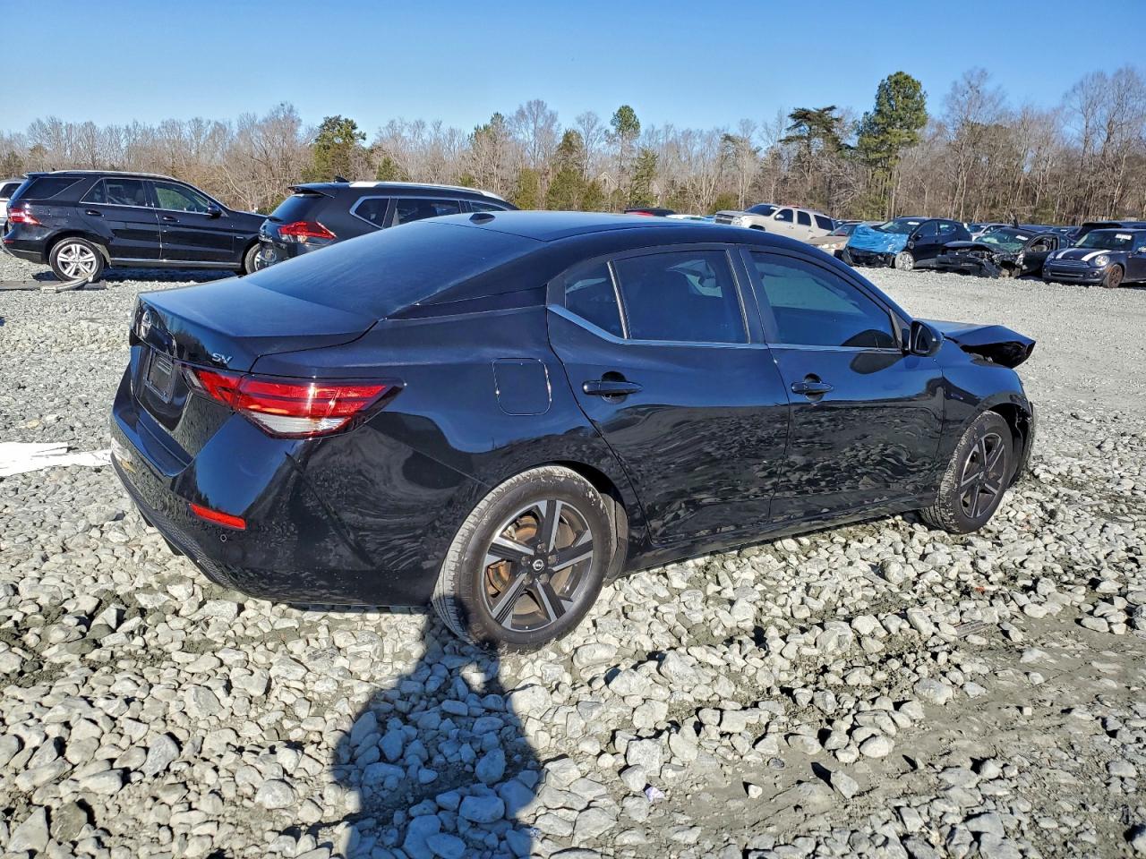 2024 NISSAN SENTRA SV photo 3