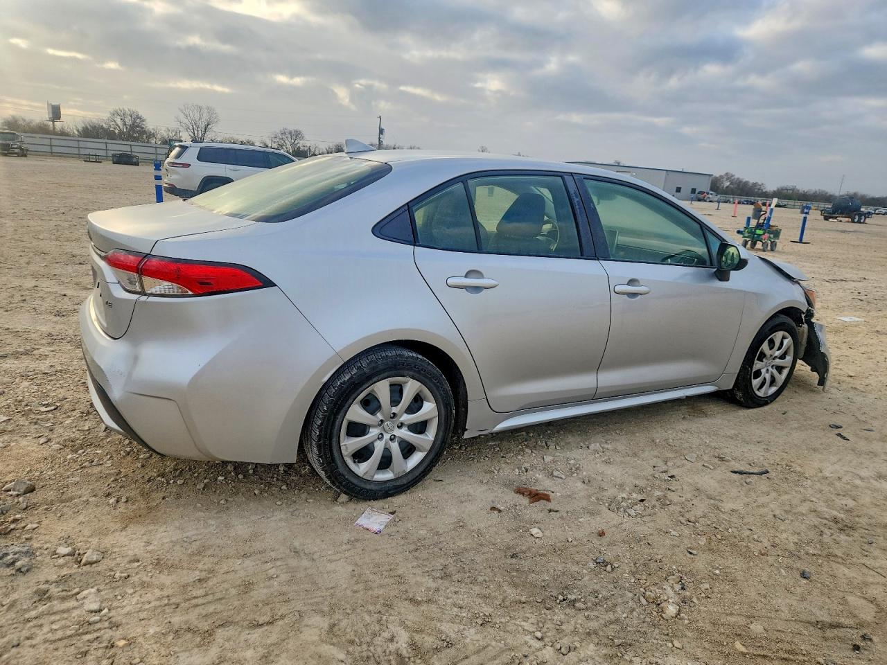 2020 TOYOTA COROLLA LE photo 3