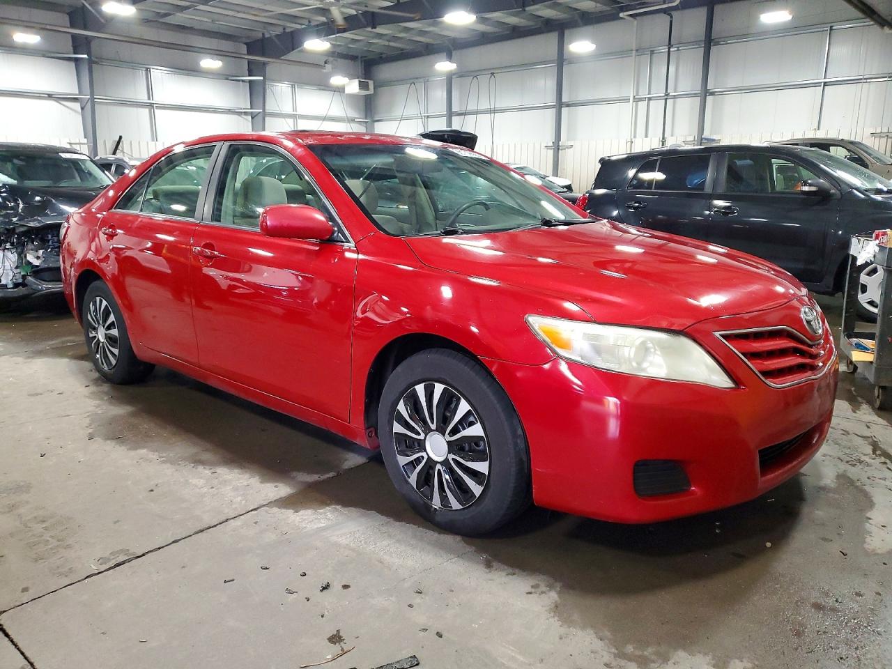 2010 TOYOTA CAMRY BASE photo 4