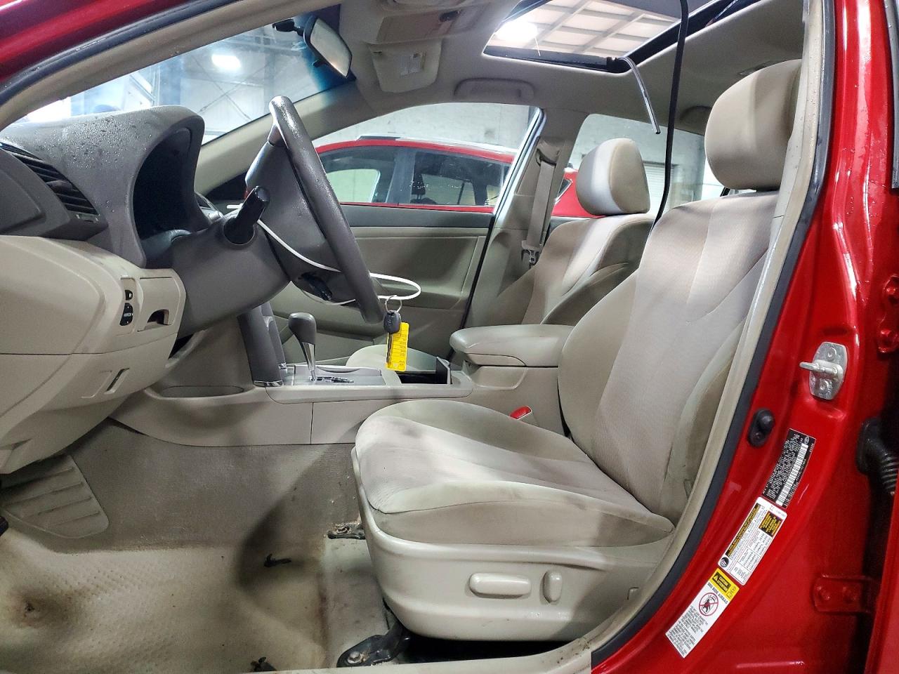 2010 TOYOTA CAMRY BASE photo 7