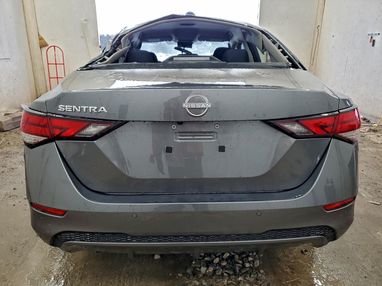 2025 NISSAN SENTRA SV photo 6