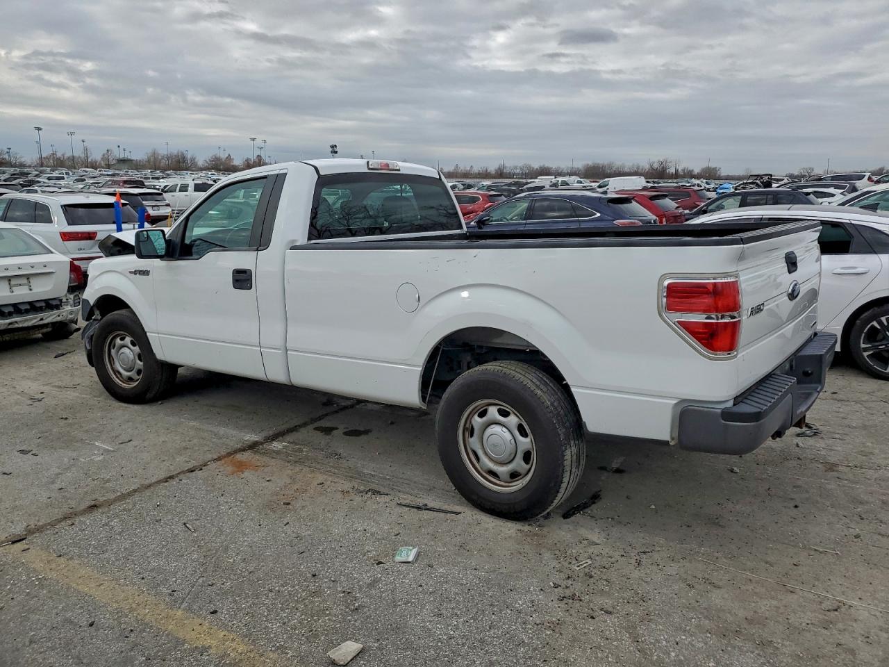 2013 FORD F150 photo 2