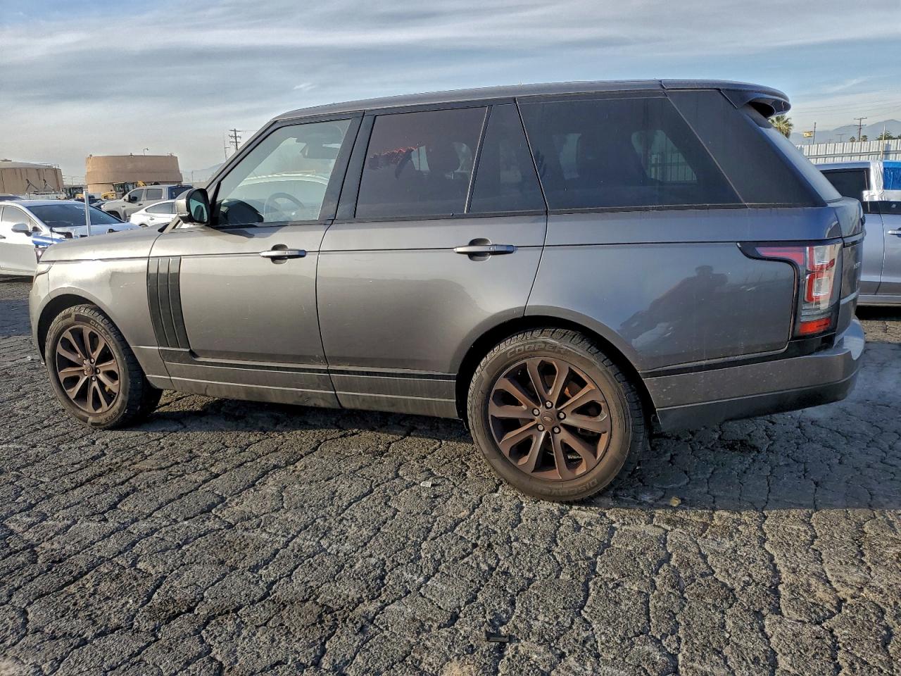 2014 LAND ROVER RANGE ROVER HSE photo 2