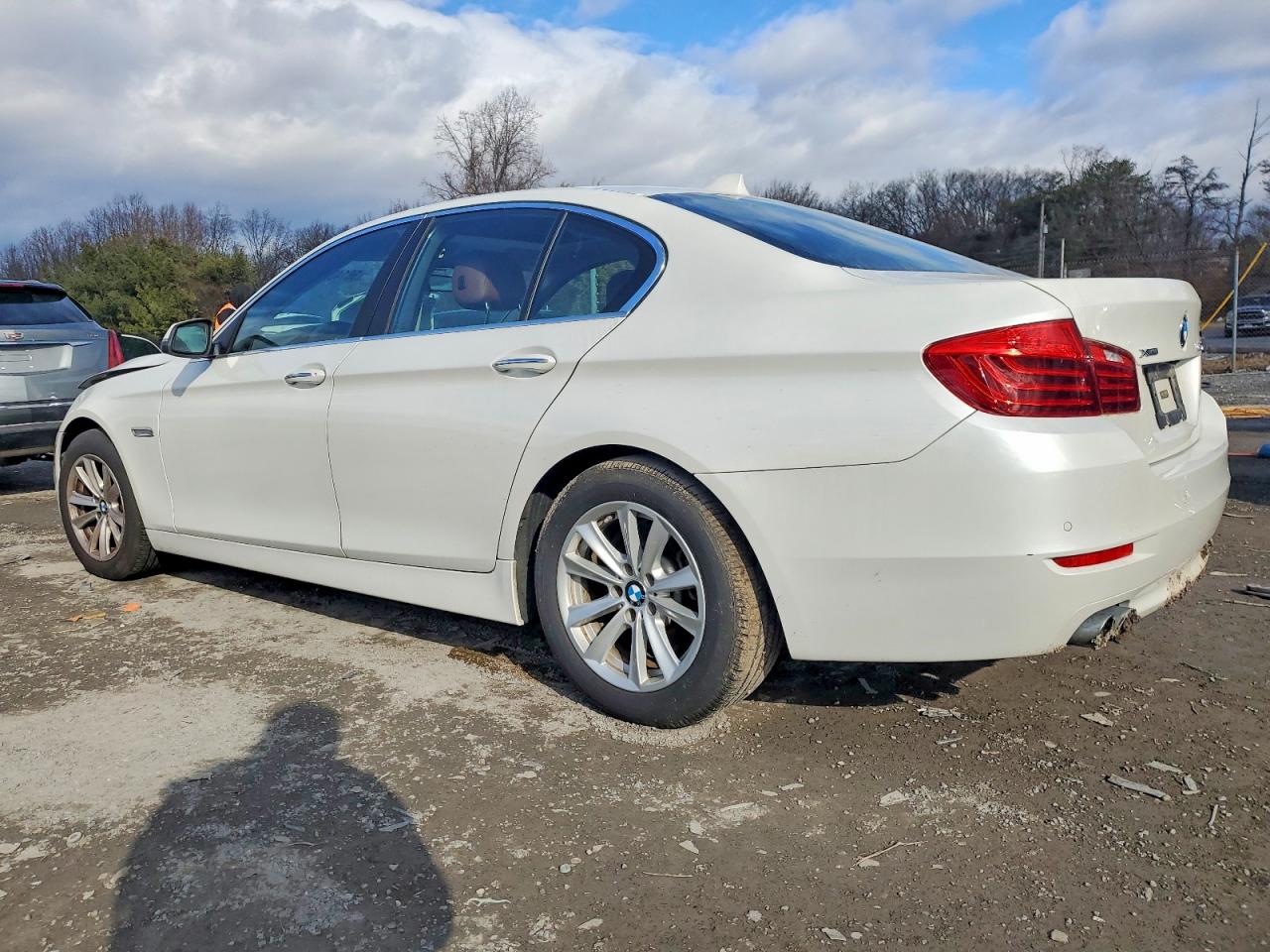 2016 BMW 528 XI photo 2