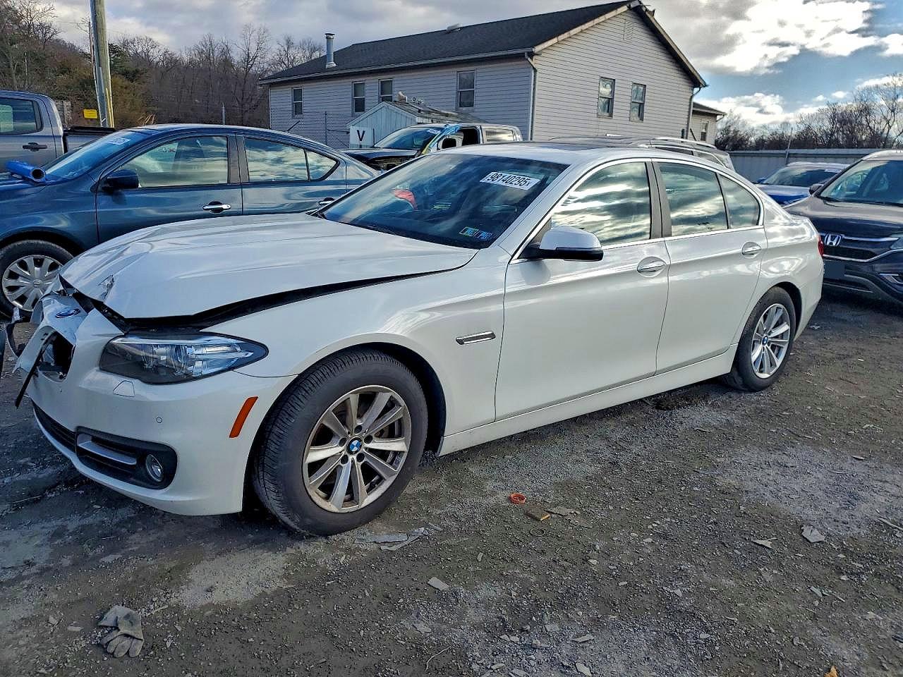 2016 BMW 528