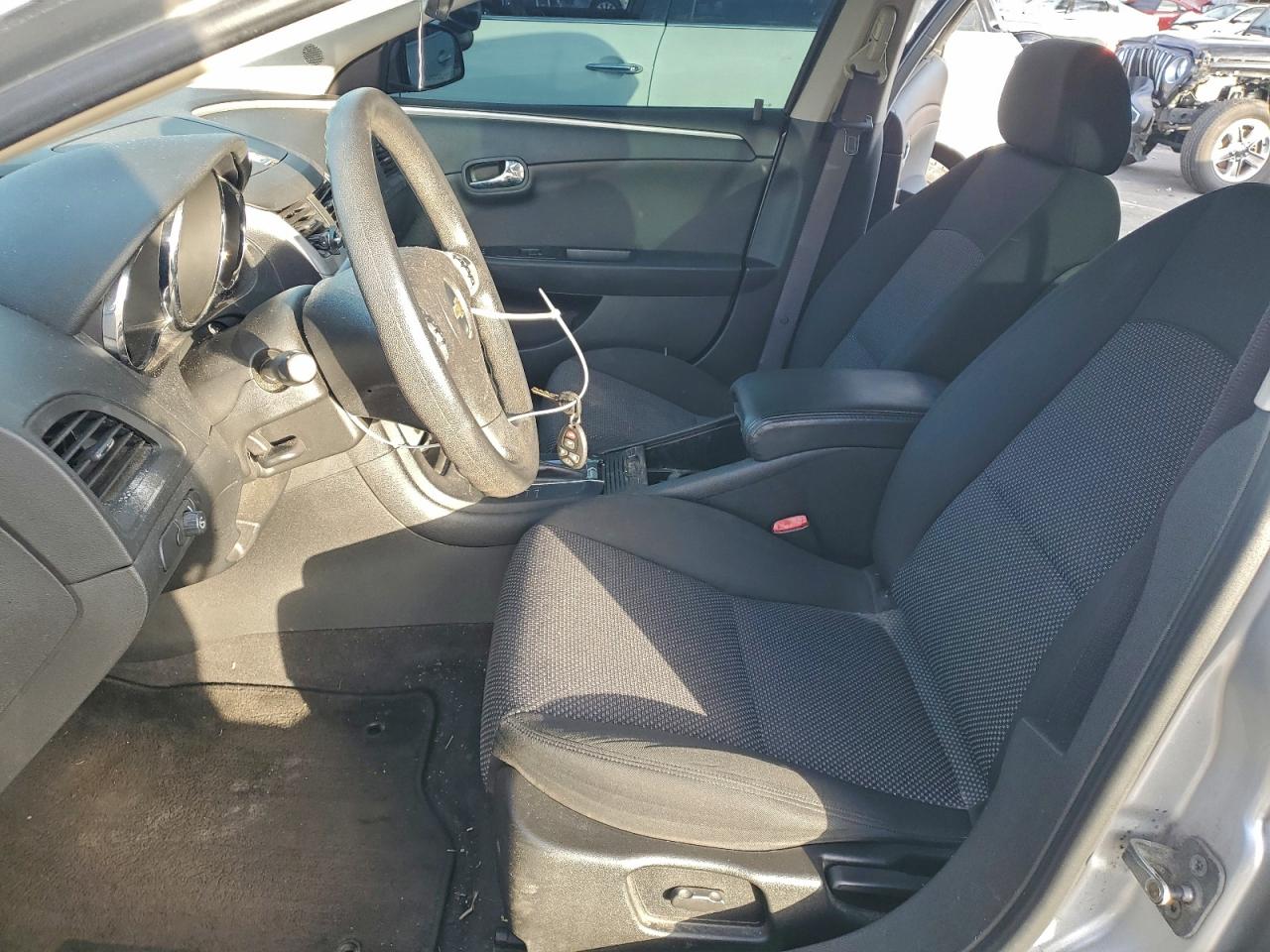 2009 CHEVROLET MALIBU 1LT photo 7