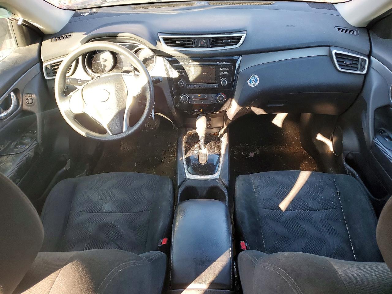 2016 NISSAN ROGUE S photo 8