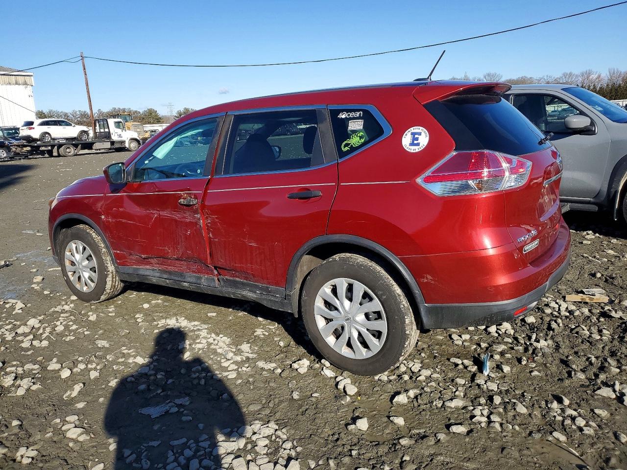2016 NISSAN ROGUE S photo 2