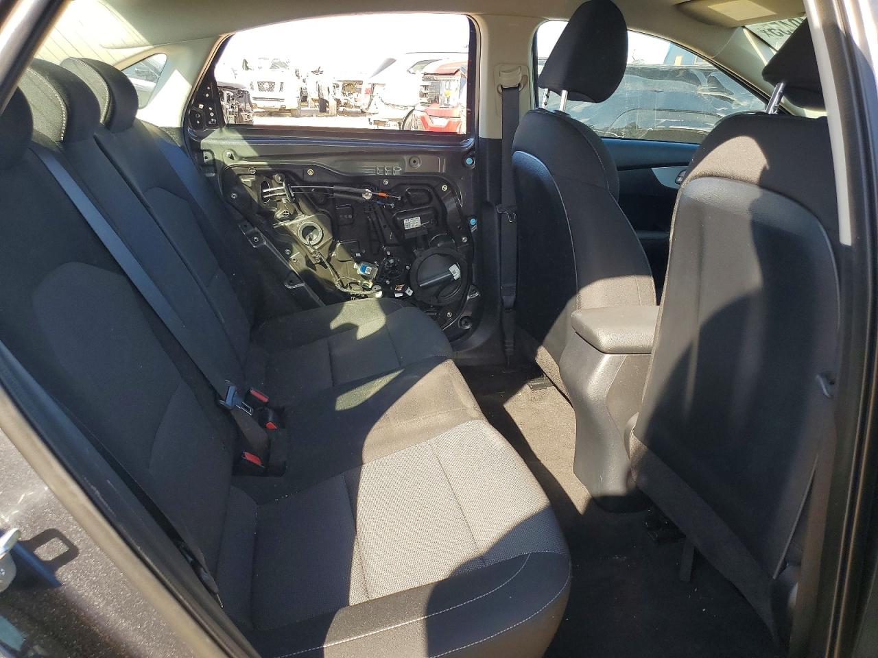2024 KIA FORTE LX photo 10