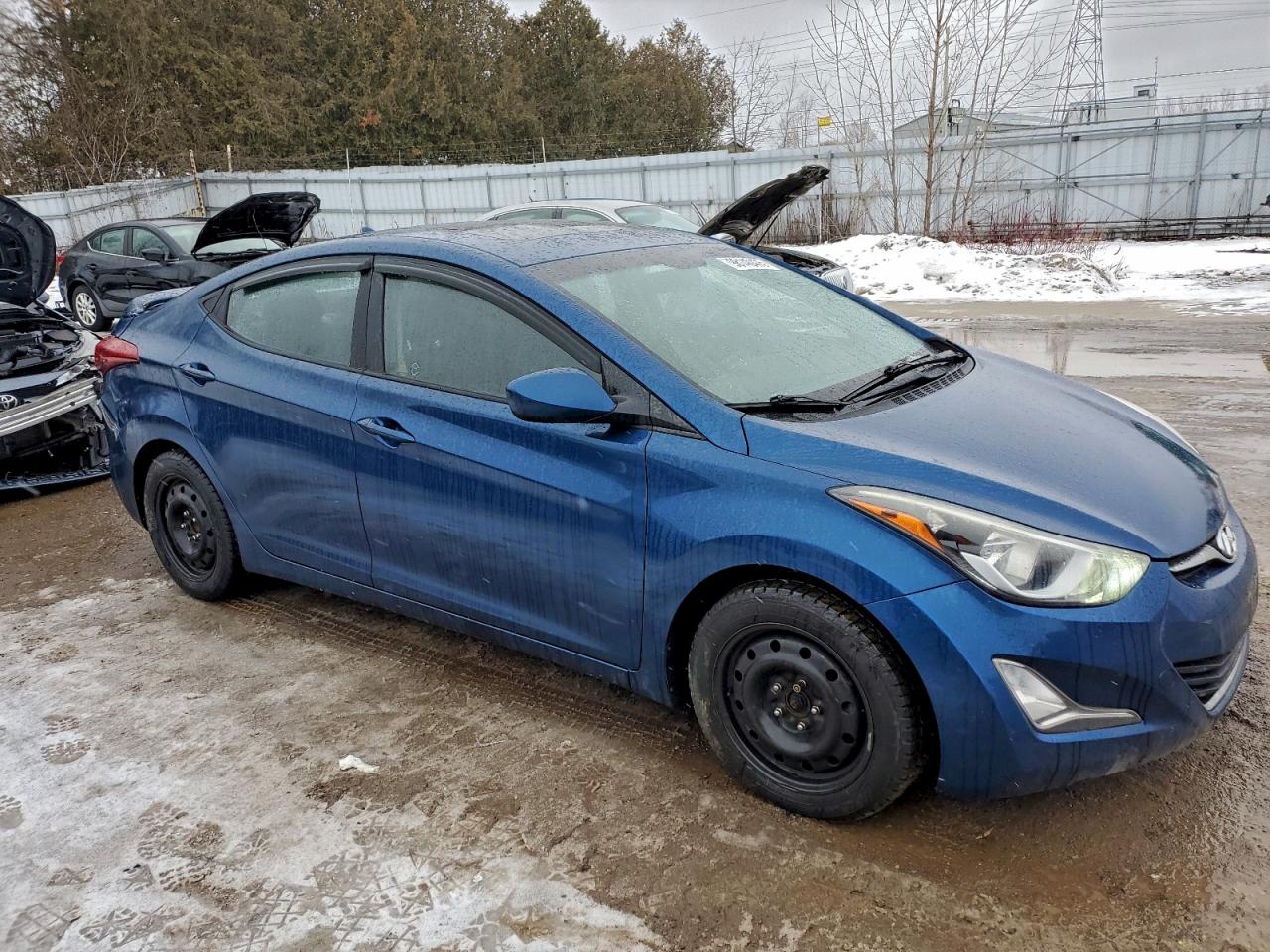 2015 HYUNDAI ELANTRA SE photo 4