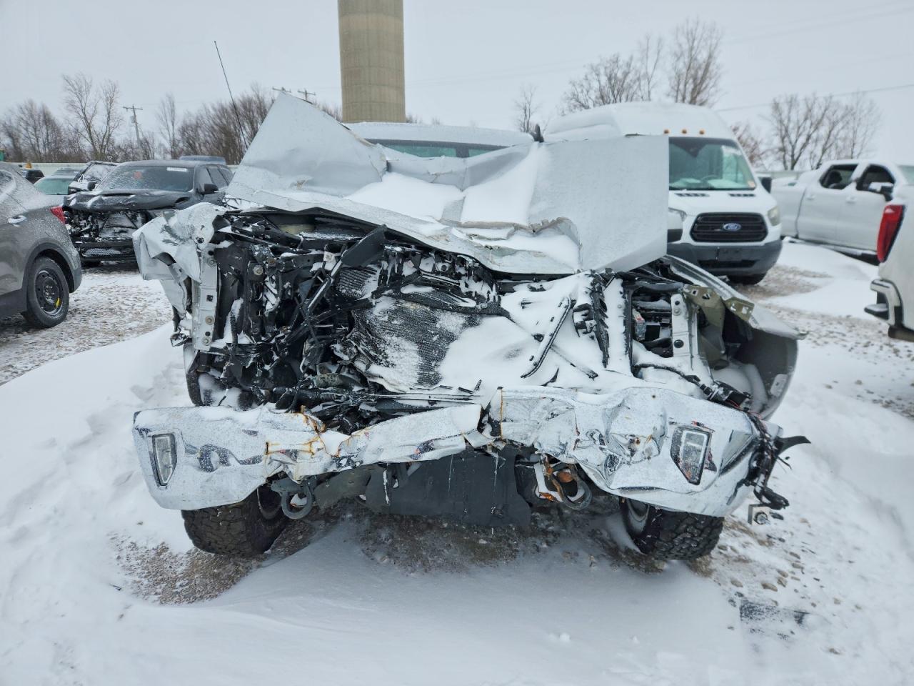 2018 CHEVROLET SILVERADO K1500 LT photo 5