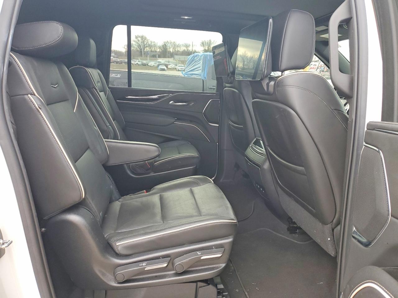 2021 CADILLAC ESCALADE ESV SPORT photo 11