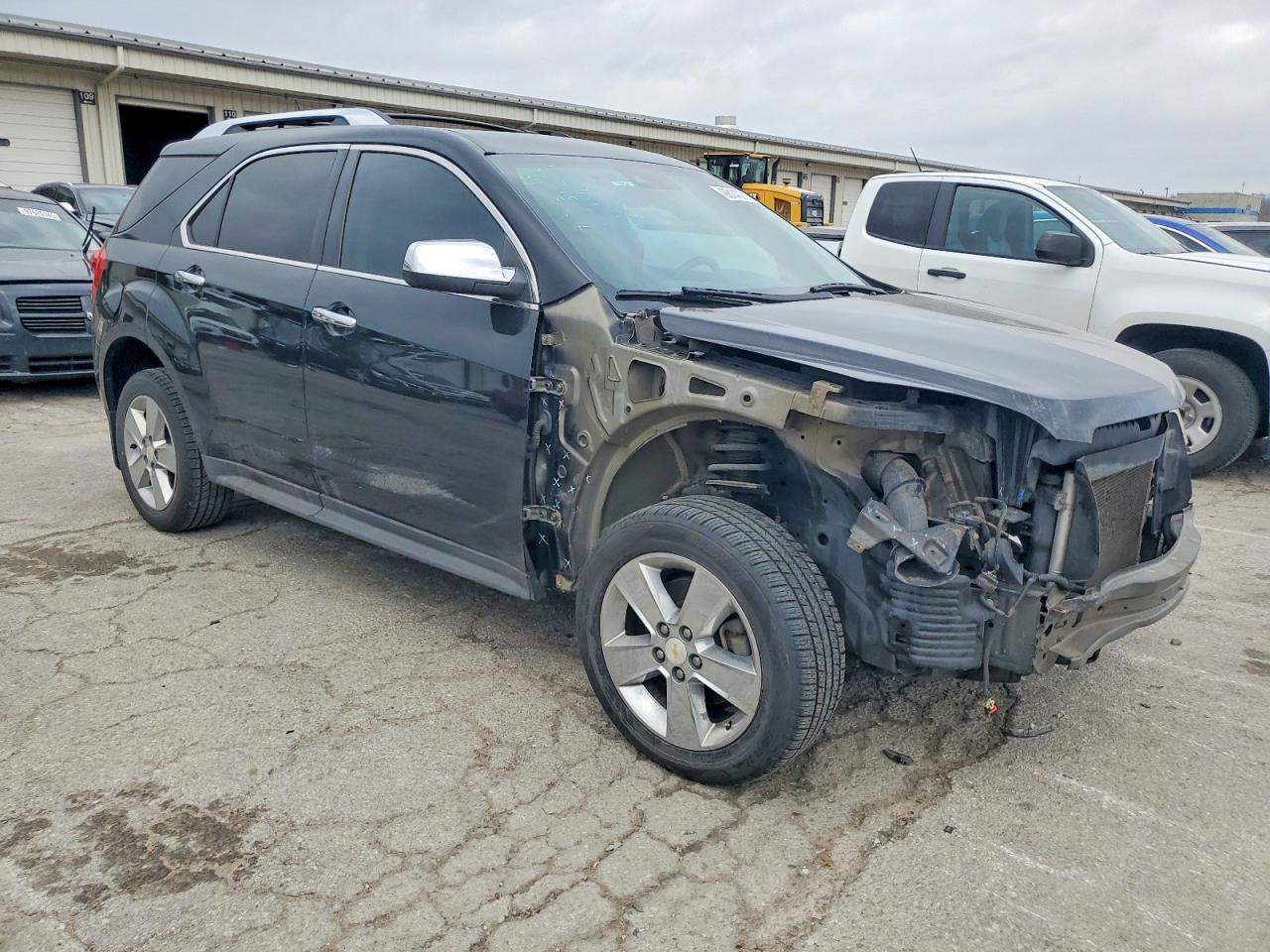 2013 CHEVROLET EQUINOX LTZ photo 4