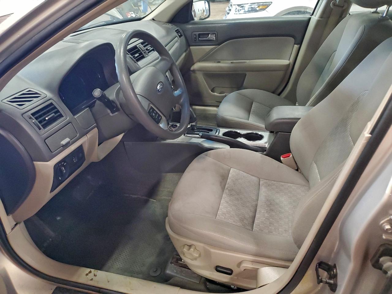 2010 FORD FUSION SE photo 7