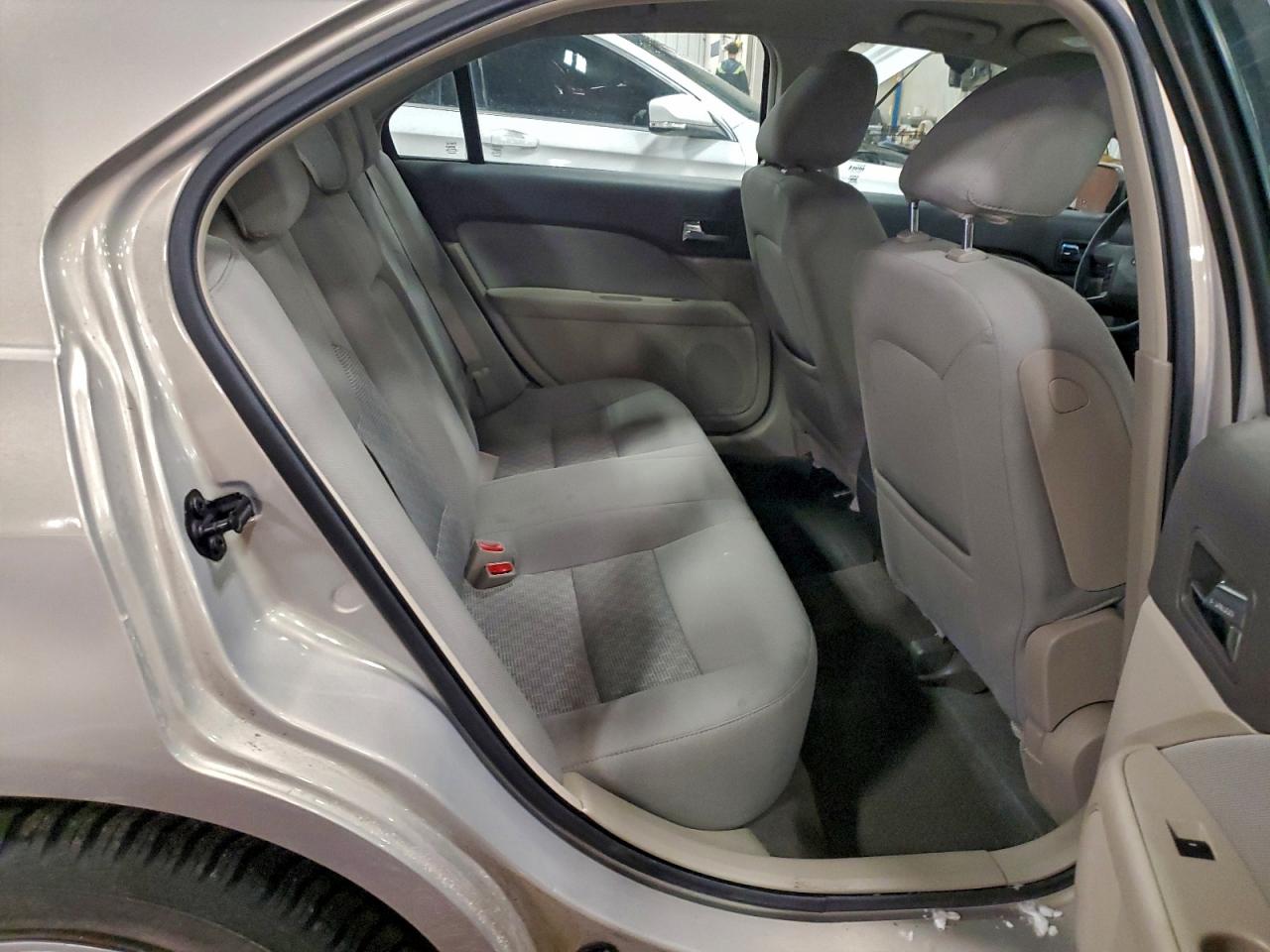 2010 FORD FUSION SE photo 10