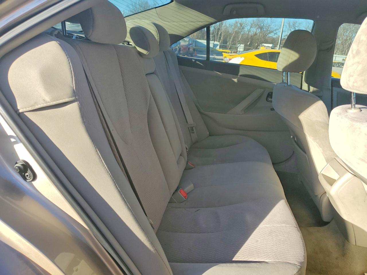 2010 TOYOTA CAMRY BASE photo 10