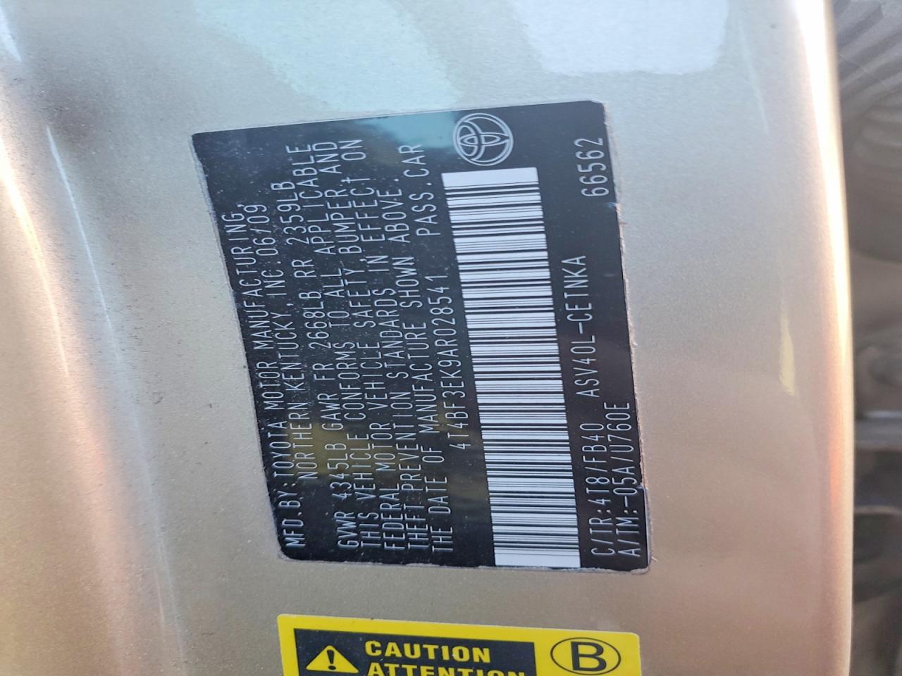 2010 TOYOTA CAMRY BASE photo 12