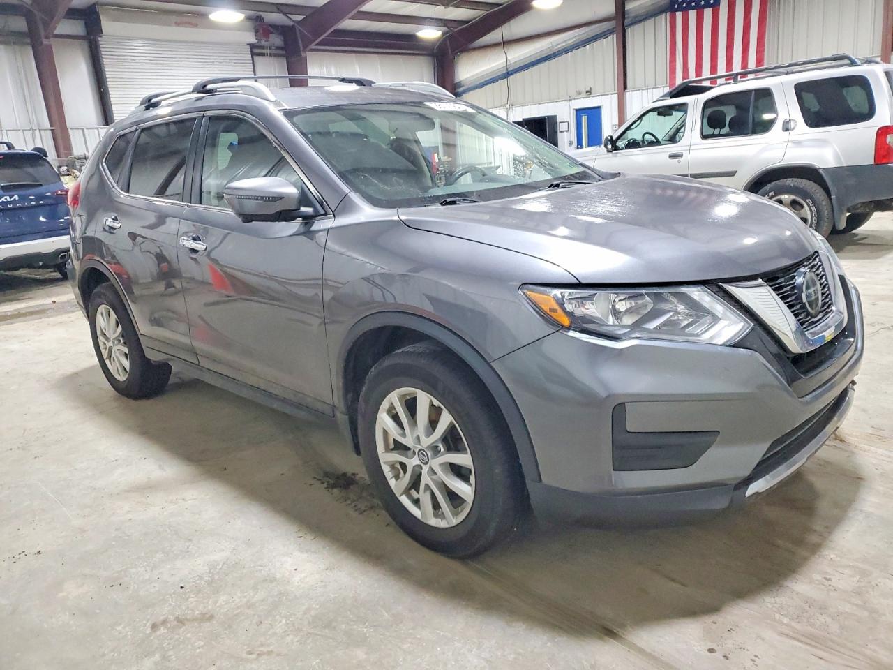 2018 NISSAN ROGUE S photo 4