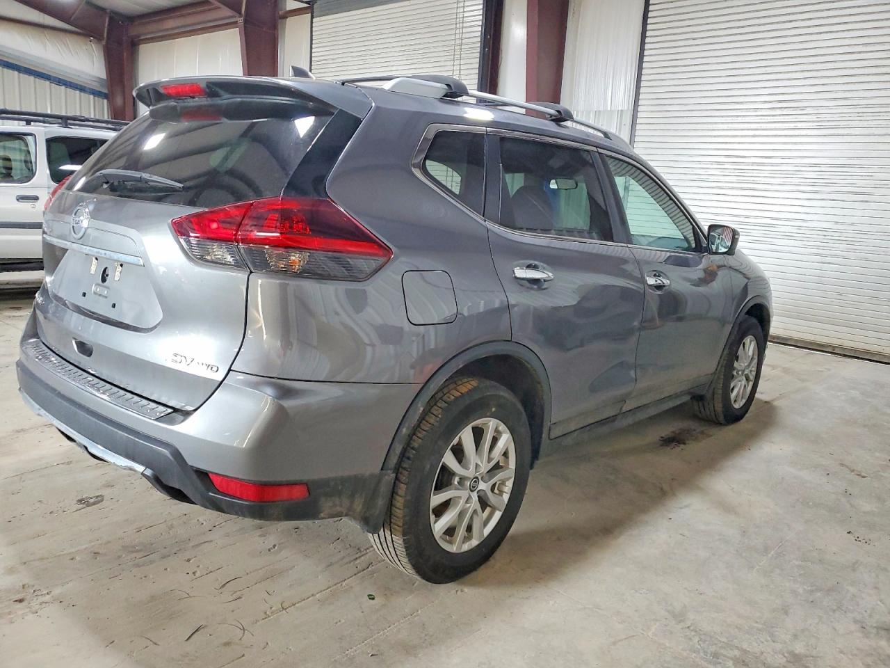 2018 NISSAN ROGUE S photo 3