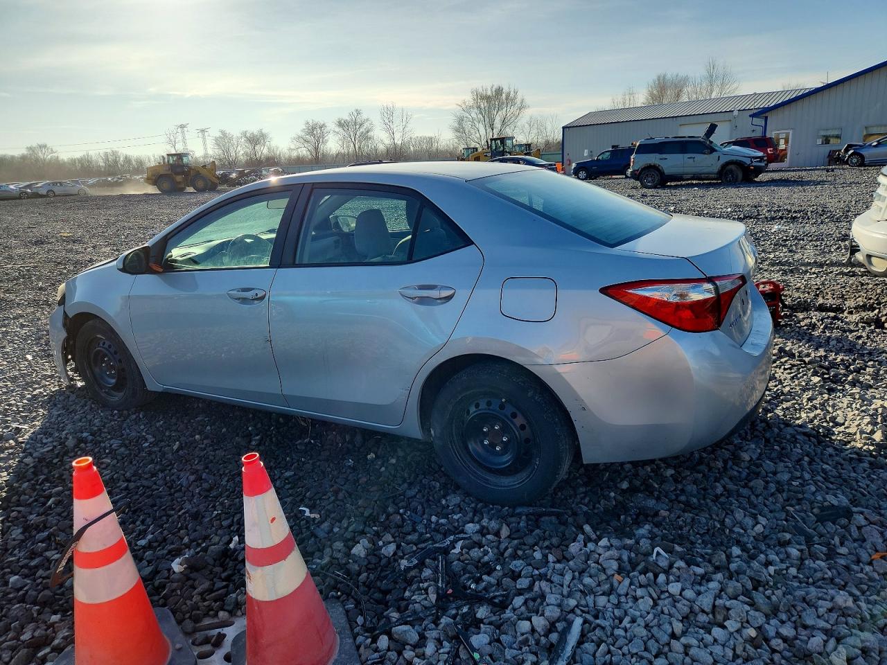 2016 TOYOTA COROLLA L photo 2