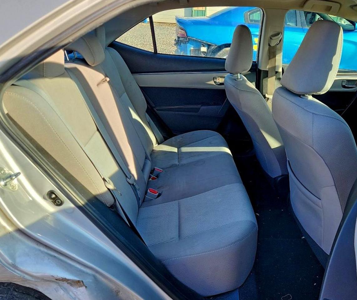 2016 TOYOTA COROLLA L photo 10