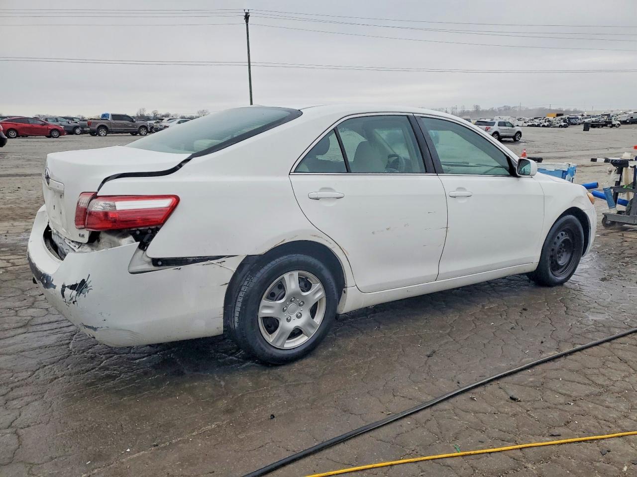 2009 TOYOTA CAMRY BASE photo 3