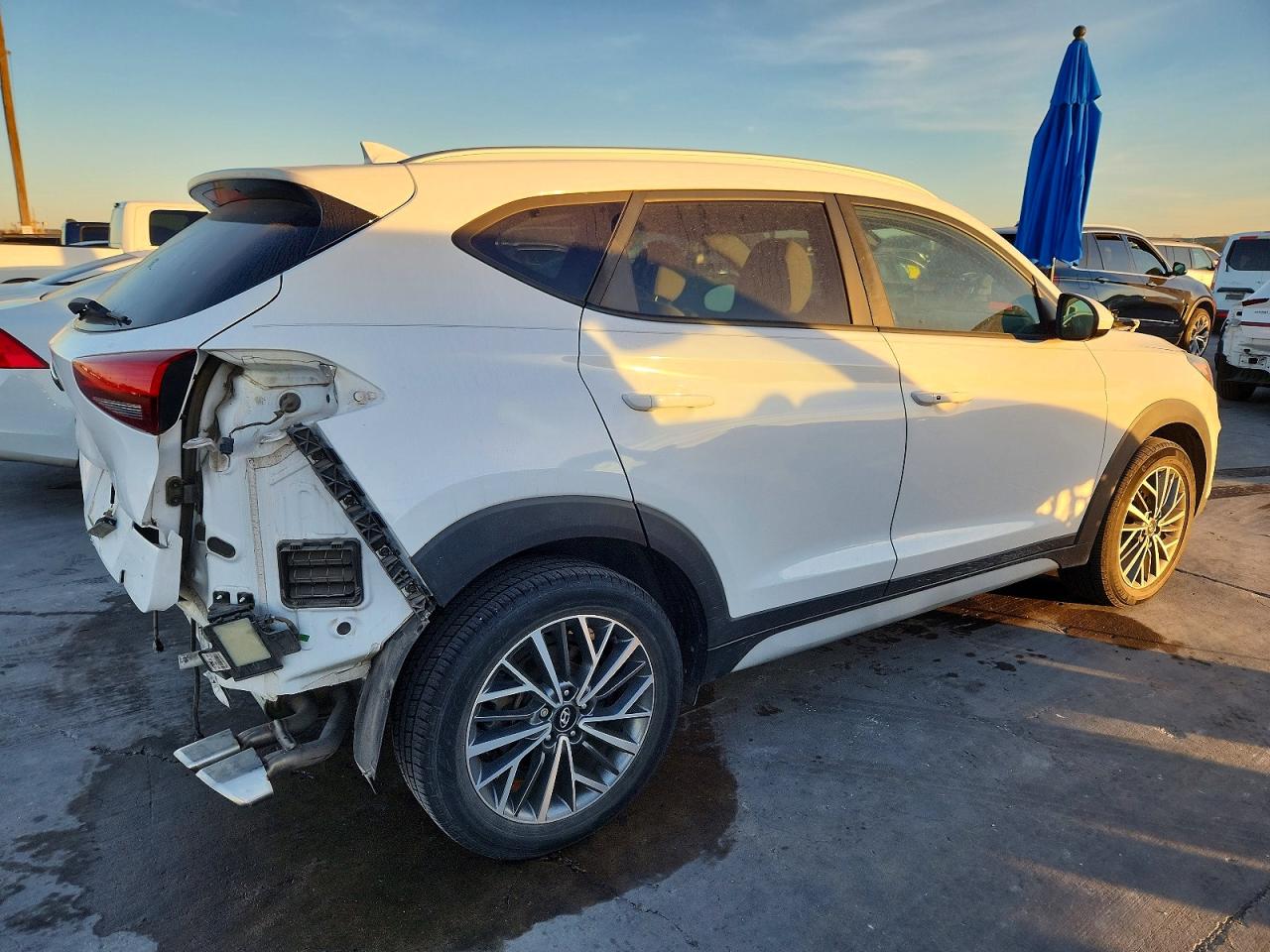 2019 HYUNDAI TUCSON SEL photo 3