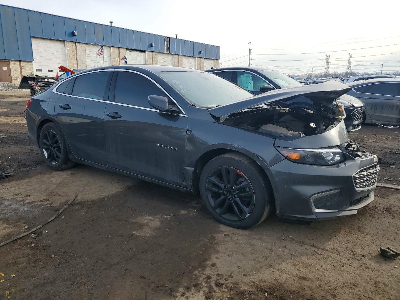 2018 CHEVROLET MALIBU LT photo 4