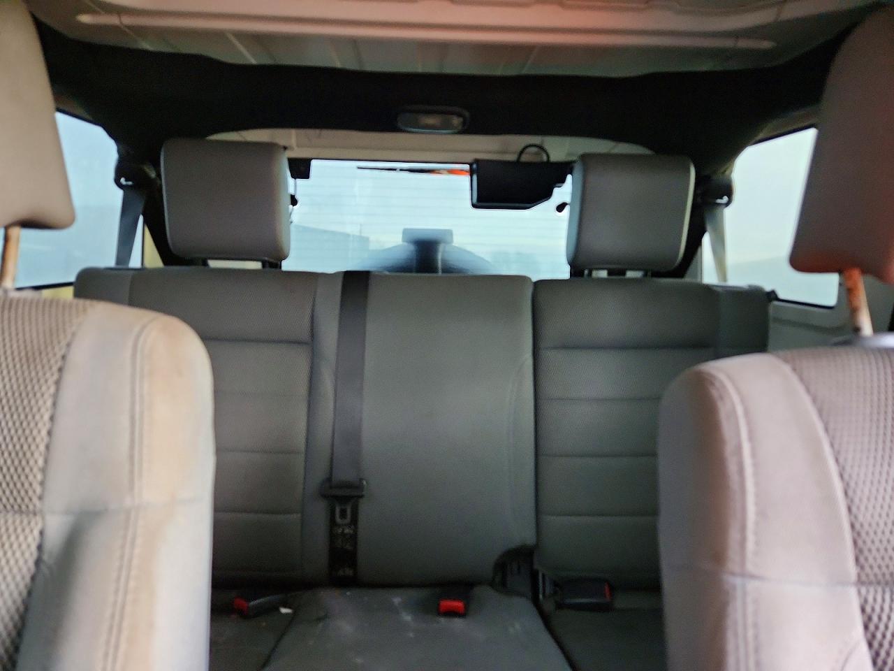 2007 JEEP WRANGLER SAHARA photo 10
