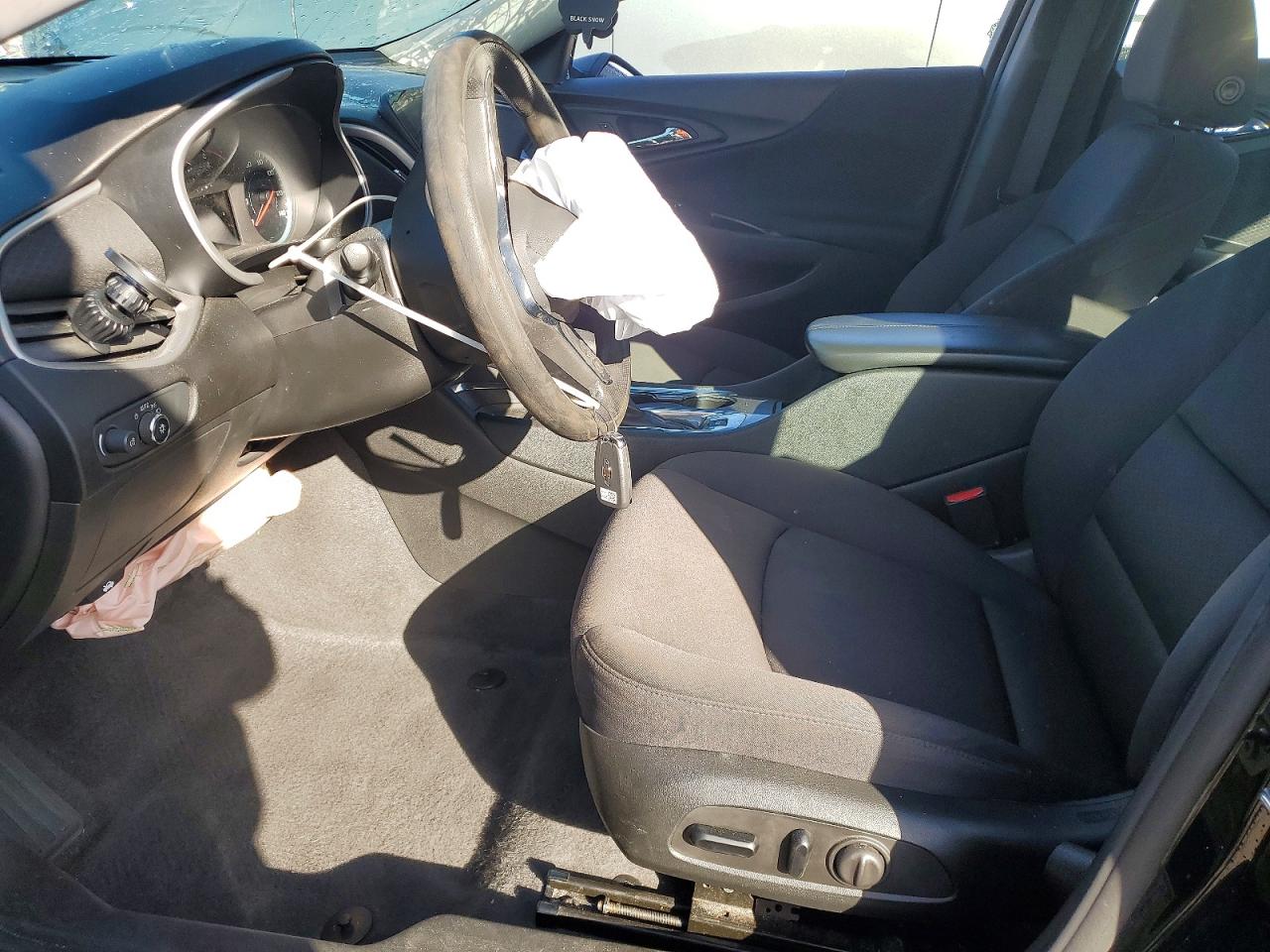 2023 CHEVROLET MALIBU LT photo 7