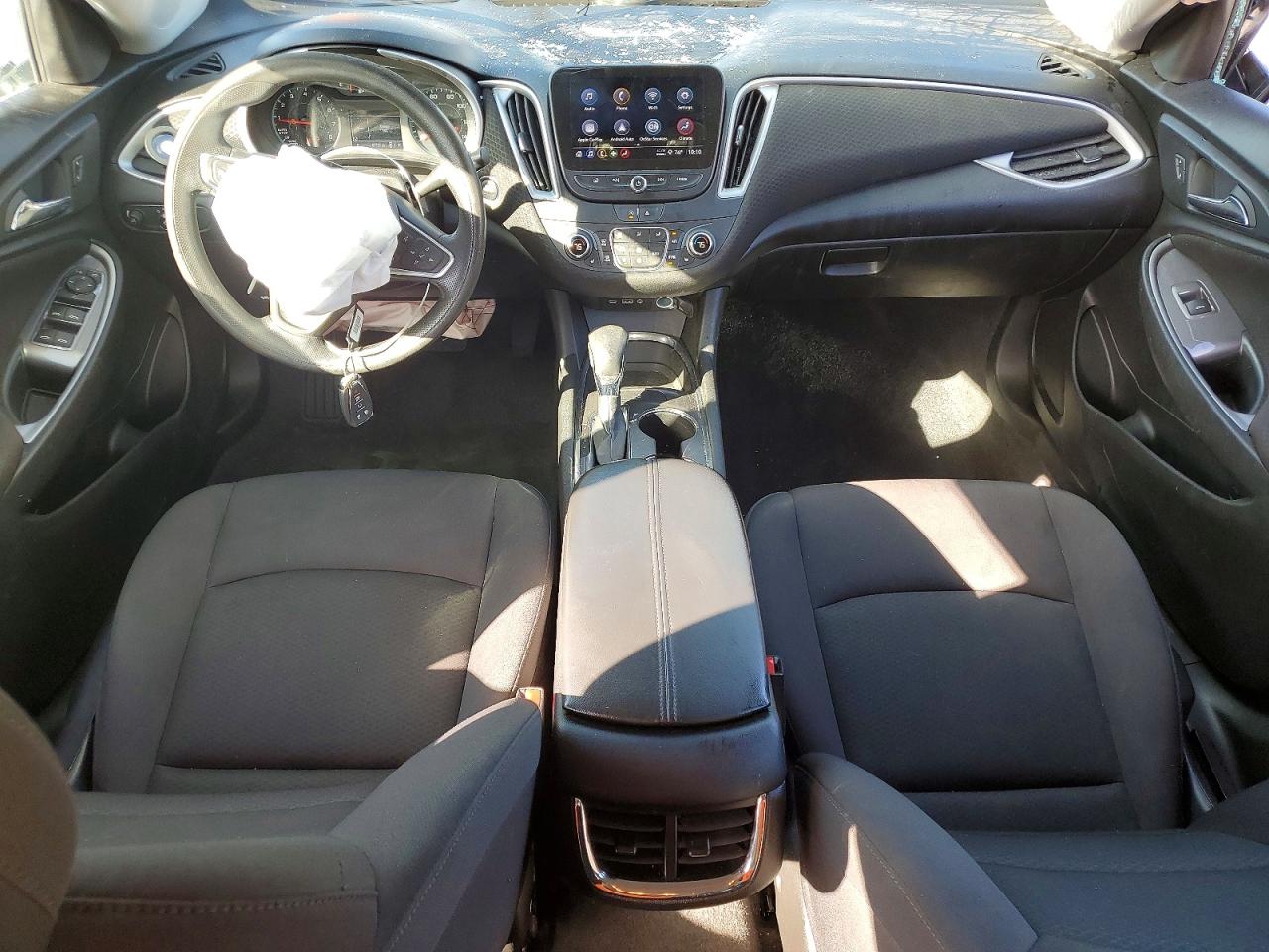 2023 CHEVROLET MALIBU LT photo 8