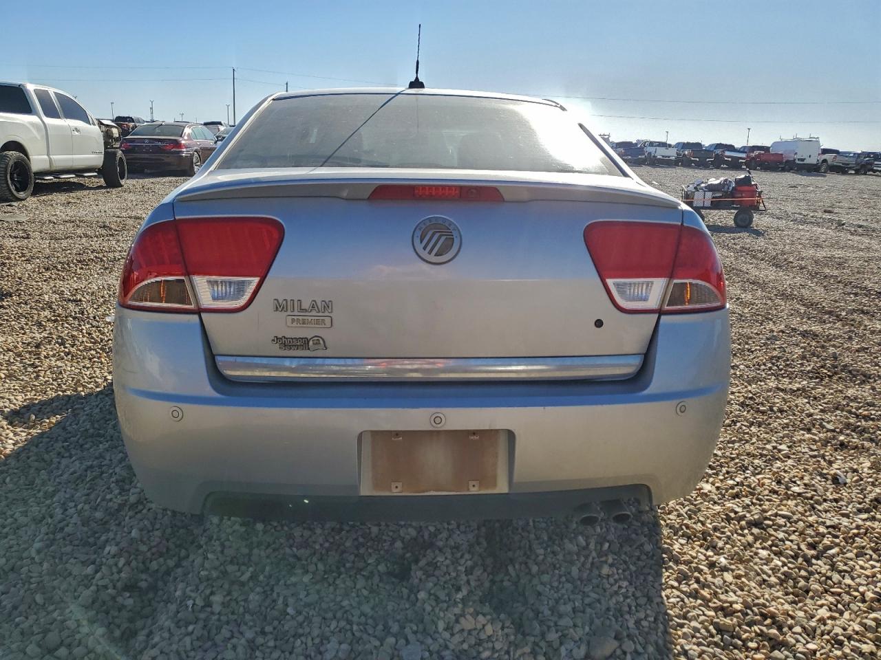 2010 MERCURY MILAN PREMIER photo 6