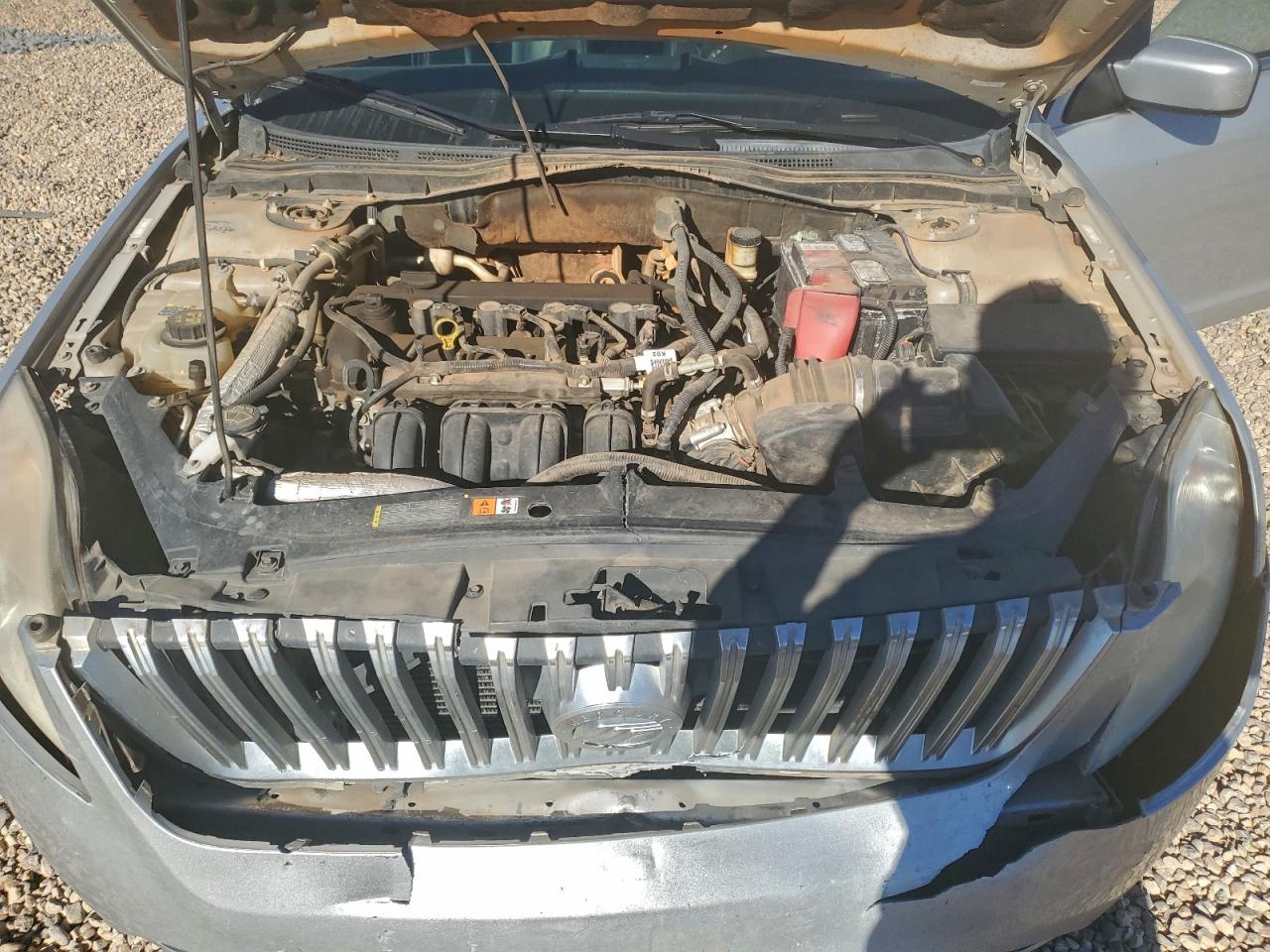 2010 MERCURY MILAN PREMIER photo 11