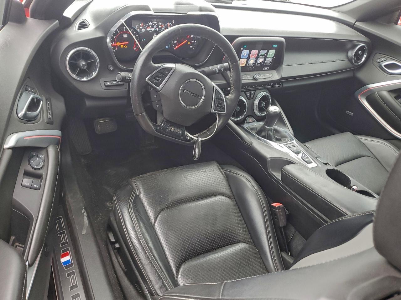 2017 CHEVROLET CAMARO LT photo 8