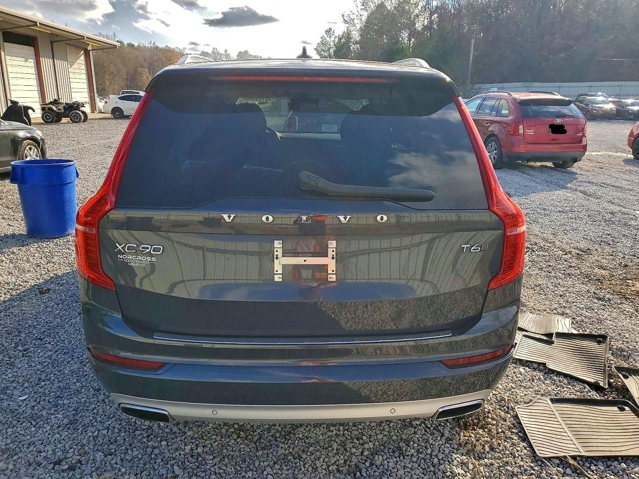 2021 VOLVO XC90 T6 MOMENTUM photo 6