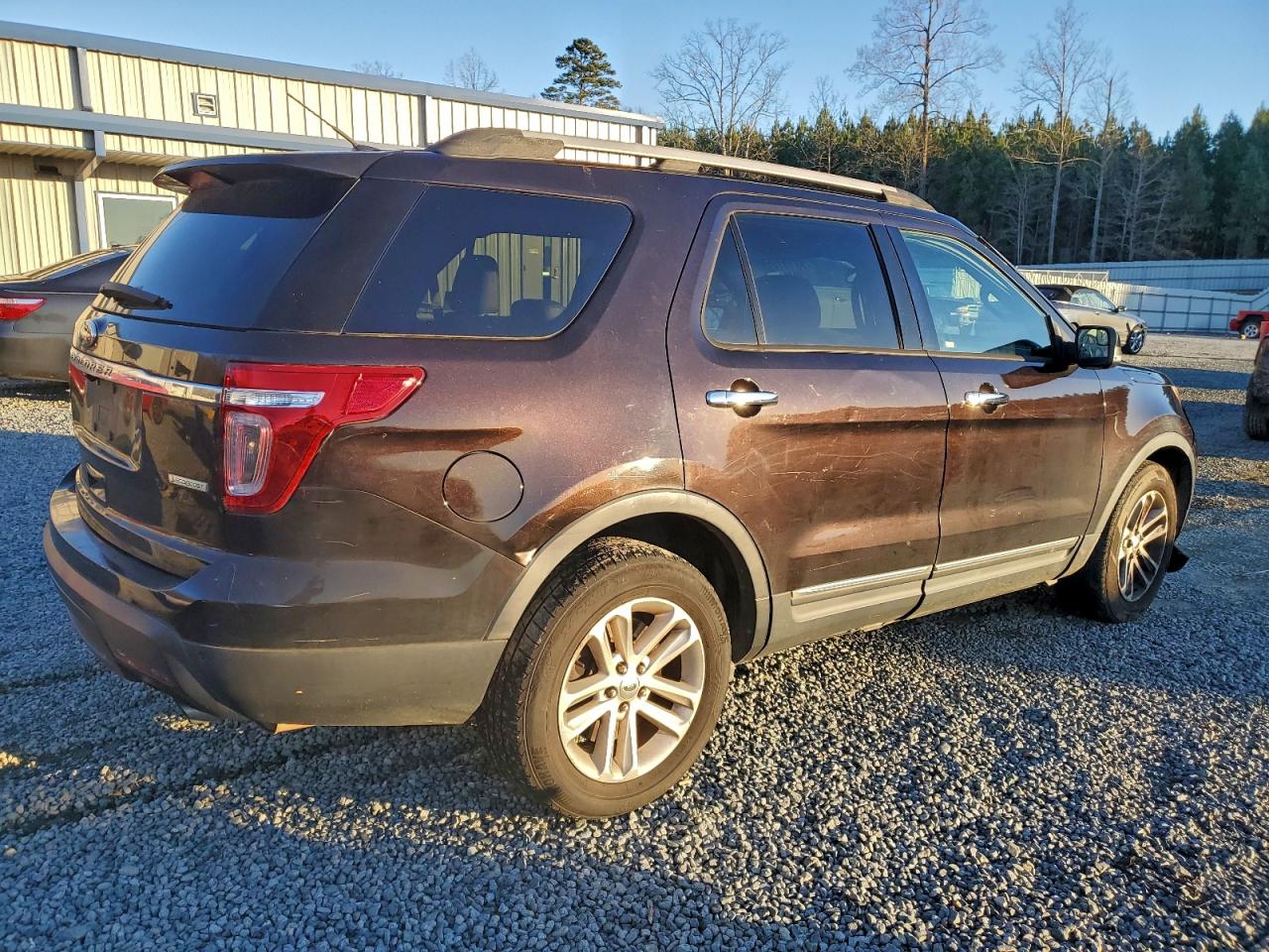 2013 FORD EXPLORER XLT photo 3
