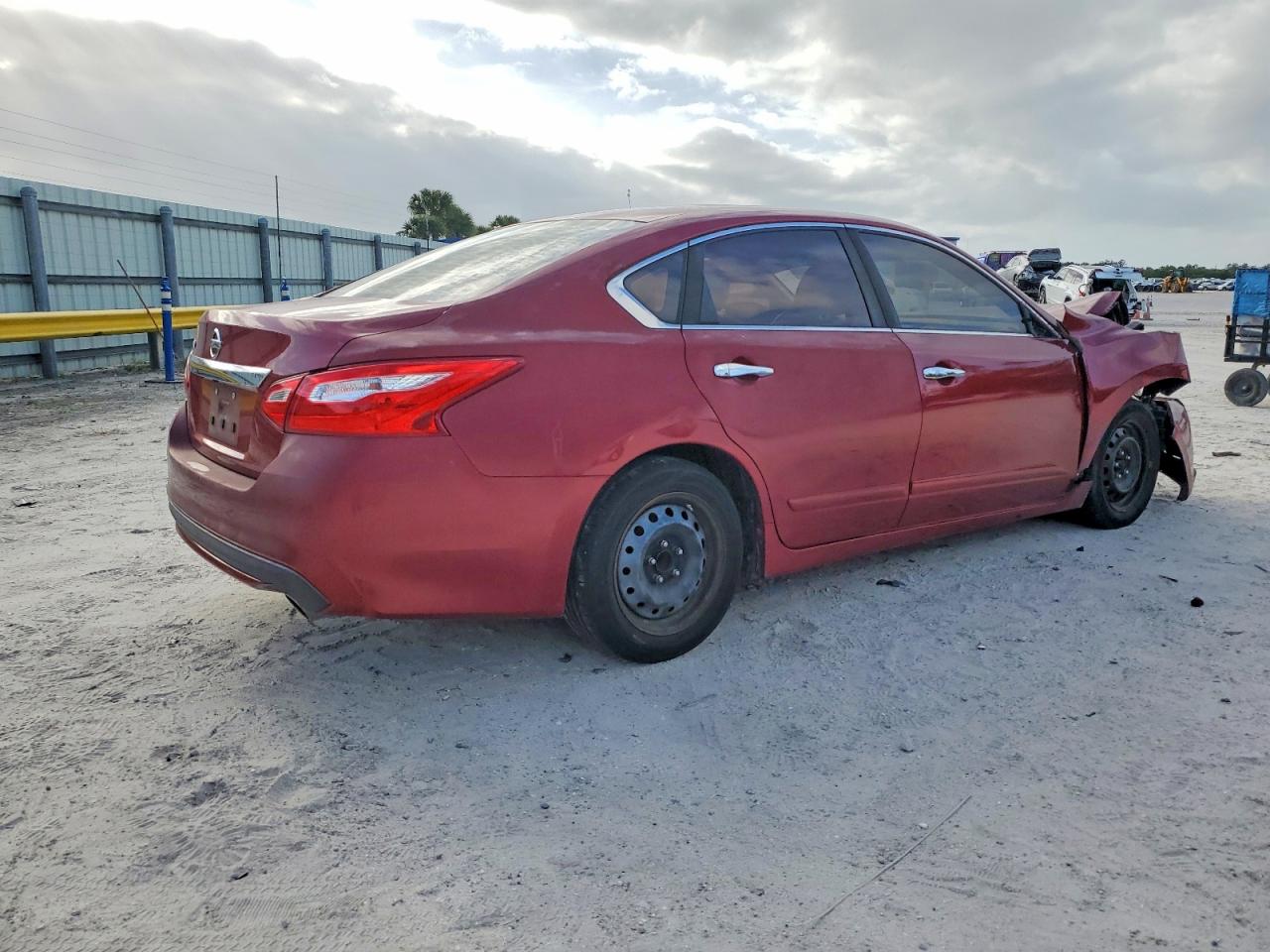 2016 NISSAN ALTIMA 2.5 photo 3