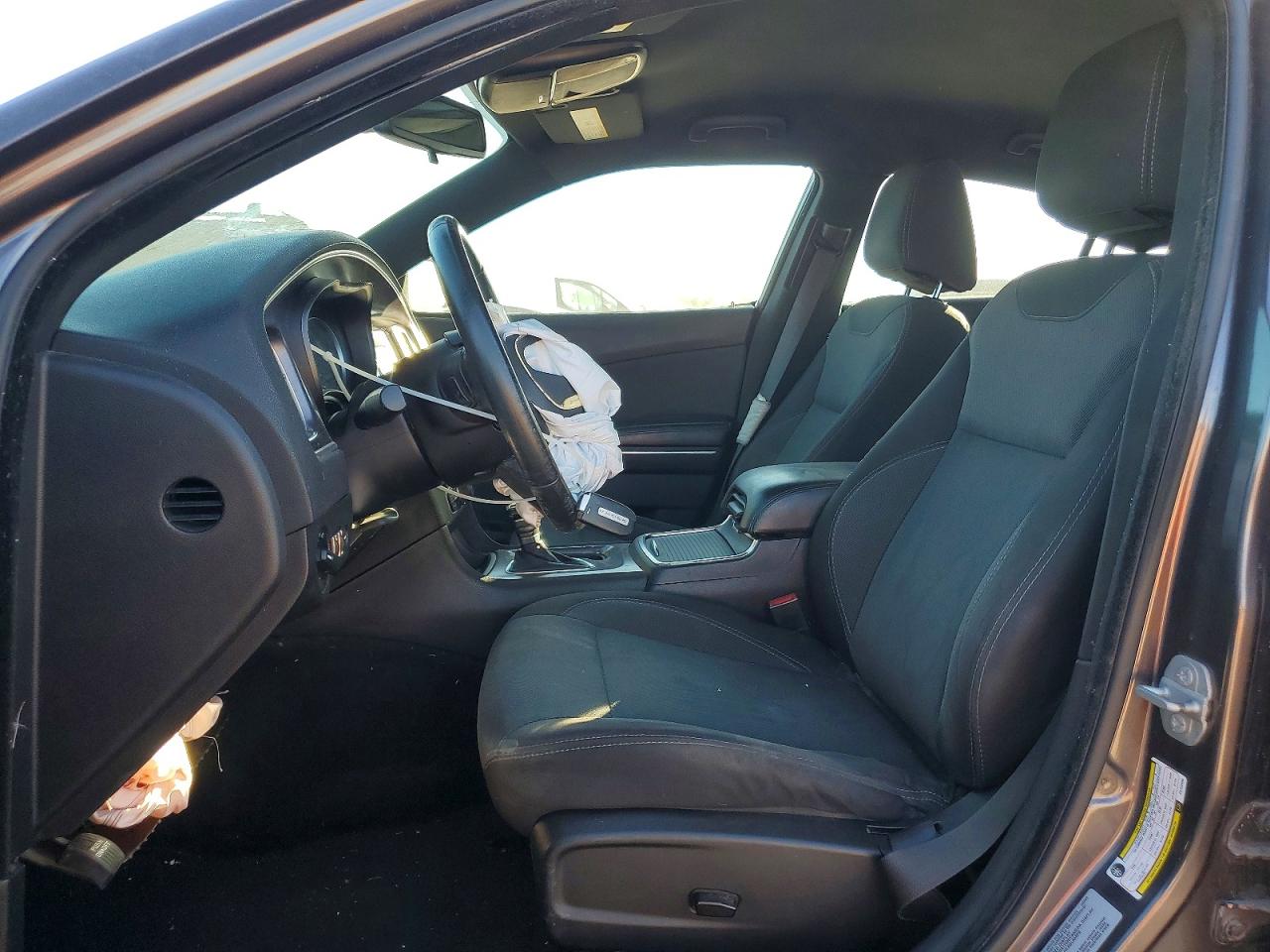 2015 DODGE CHARGER SE photo 7
