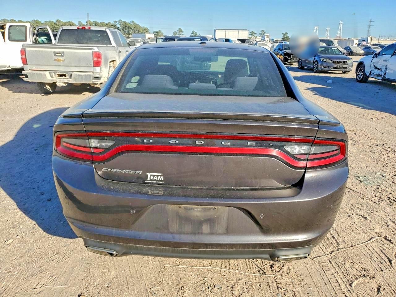 2015 DODGE CHARGER SE photo 6