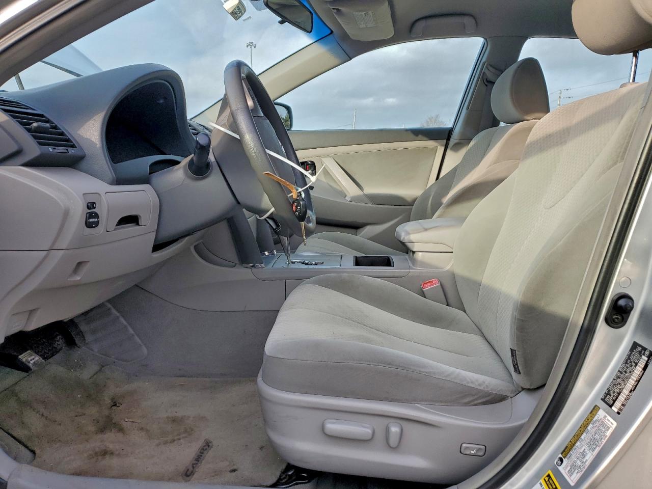 2007 TOYOTA CAMRY CE photo 7