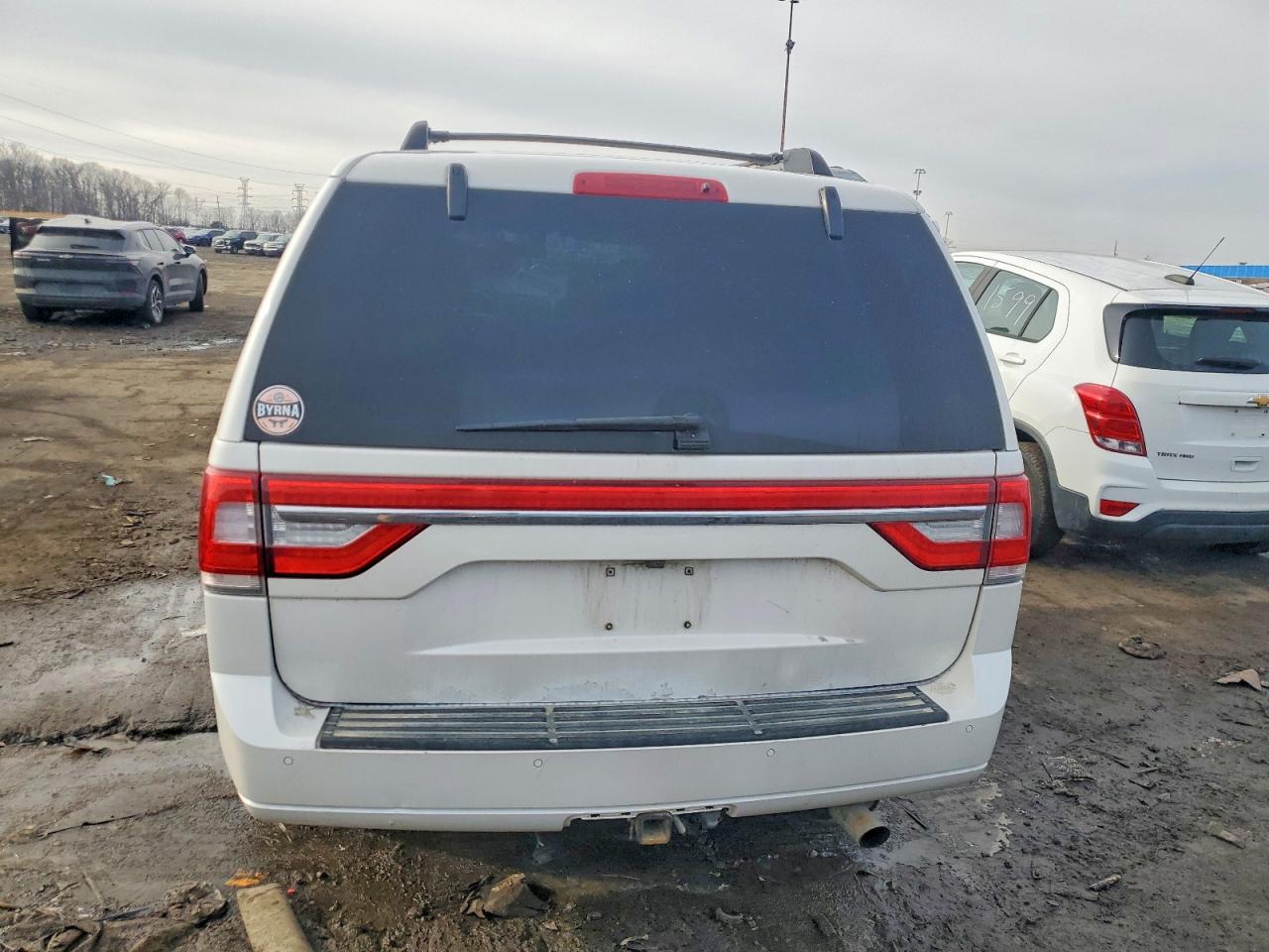 2015 LINCOLN NAVIGATOR photo 6