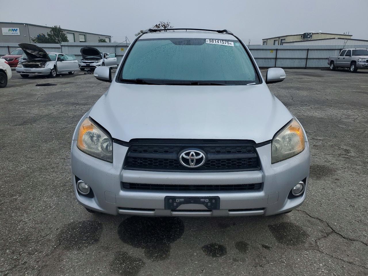 2012 TOYOTA RAV4 SPORT photo 5