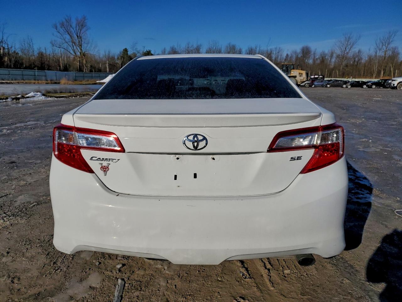2012 TOYOTA CAMRY BASE photo 6