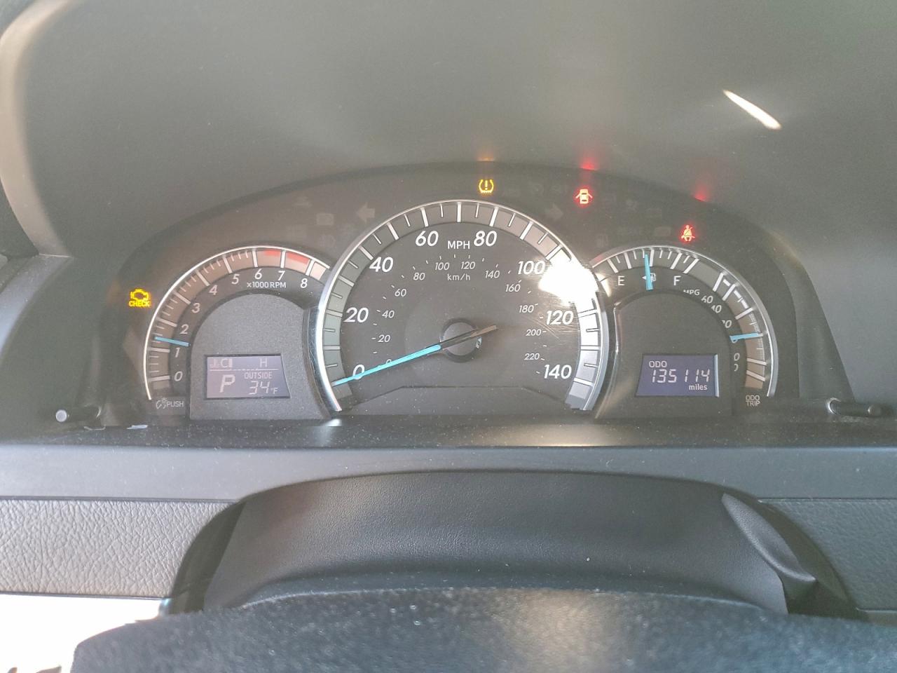 2012 TOYOTA CAMRY BASE photo 9