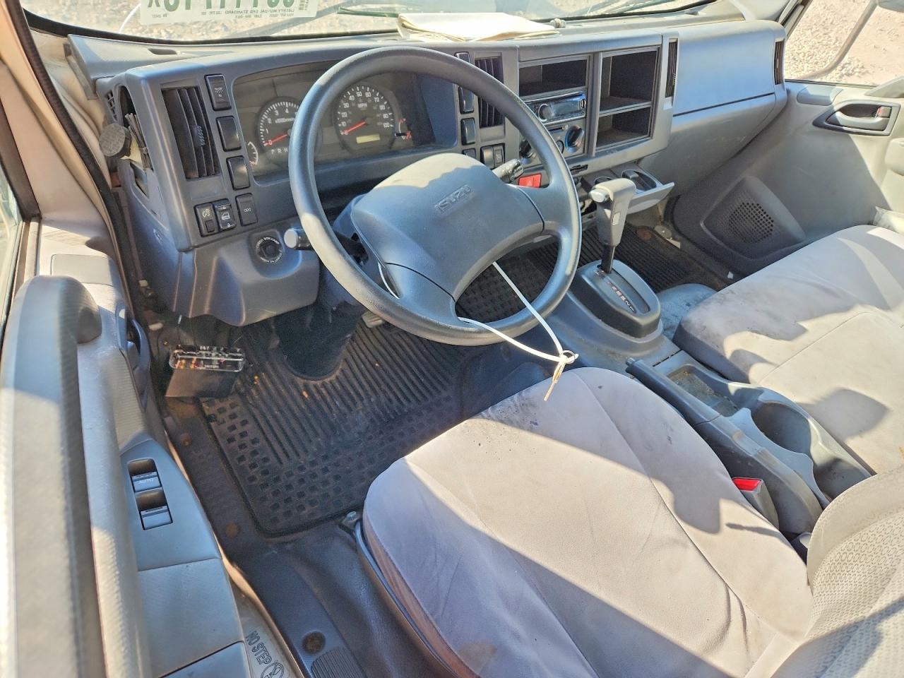 2016 ISUZU NPR BOX TRUCK photo 8