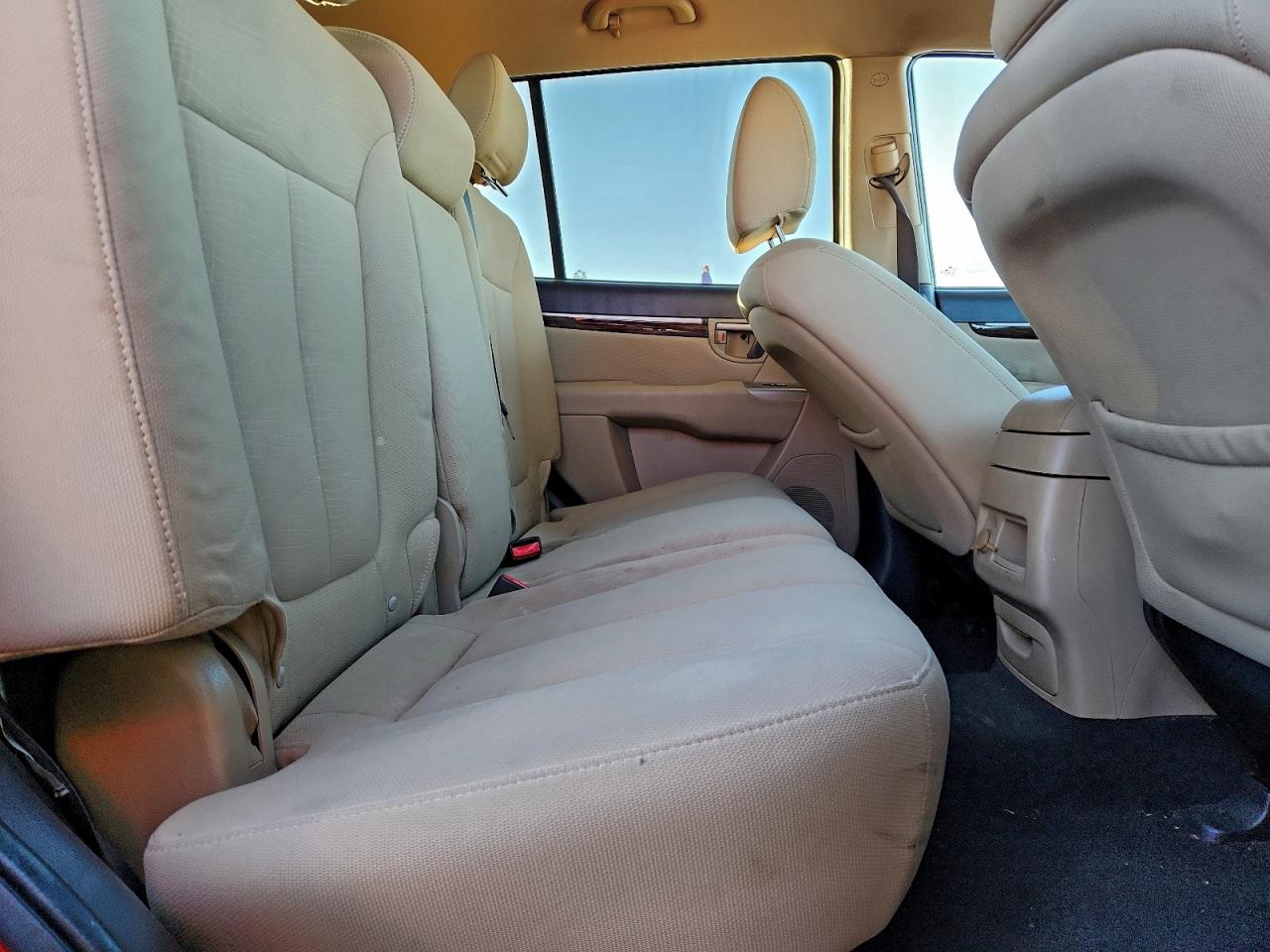 2010 HYUNDAI SANTA FE GLS photo 10