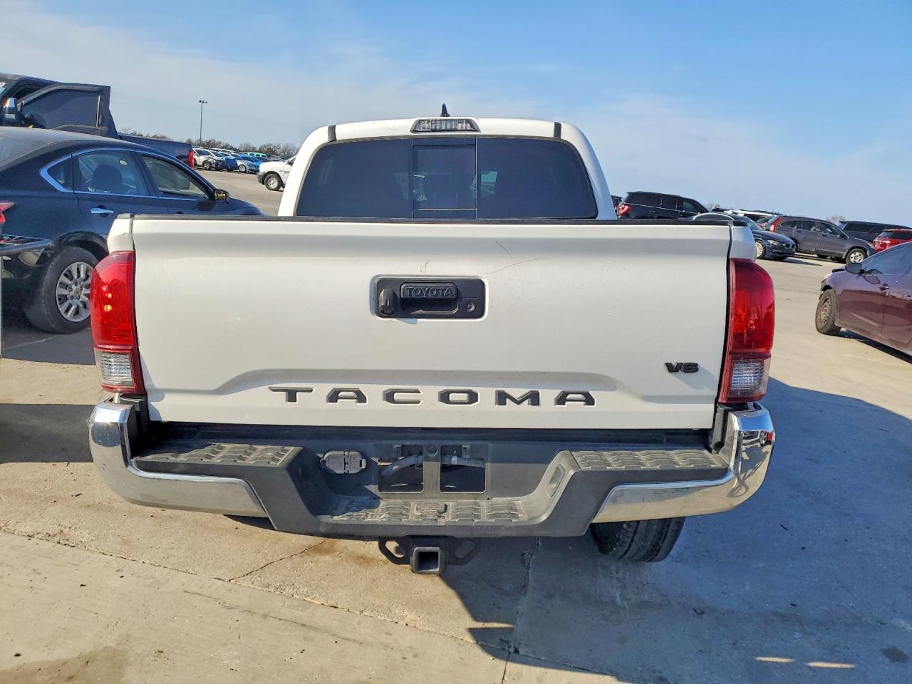 2022 TOYOTA TACOMA DOUBLE CAB photo 6