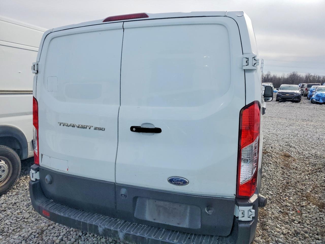 2020 FORD TRANSIT T-250 photo 6