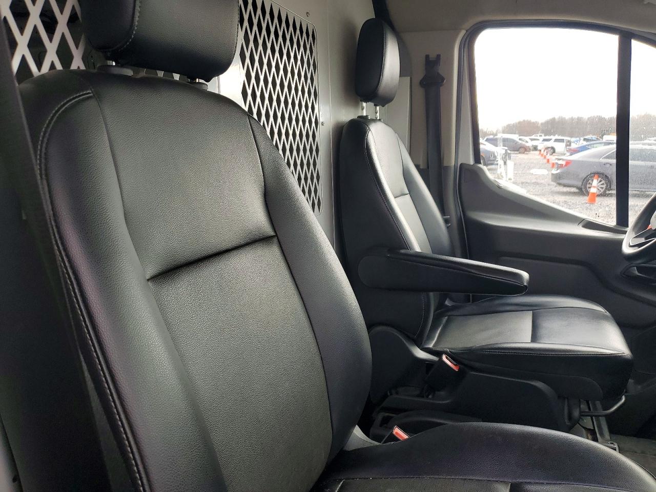 2020 FORD TRANSIT T-250 photo 11