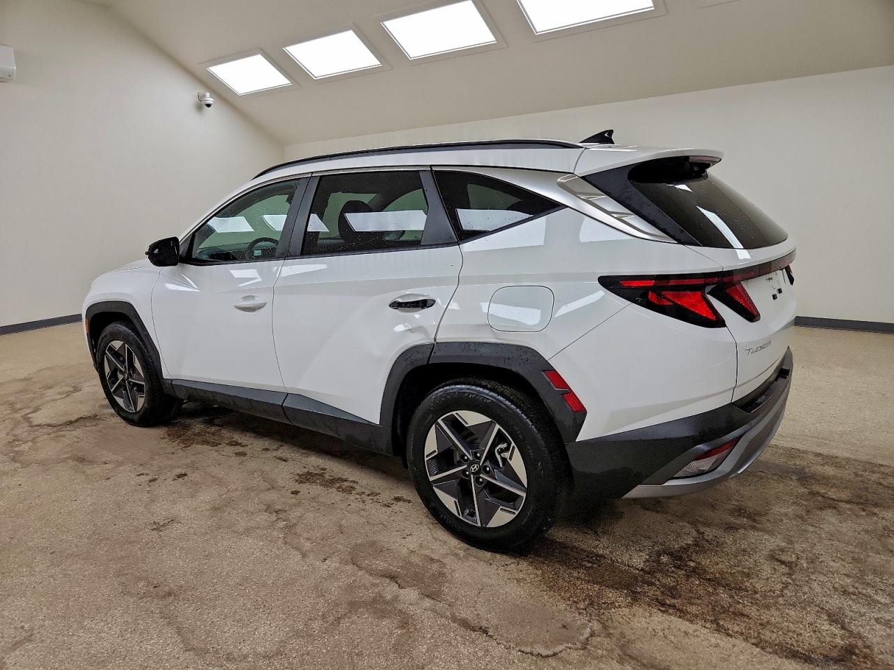 2025 HYUNDAI TUCSON SEL photo 2